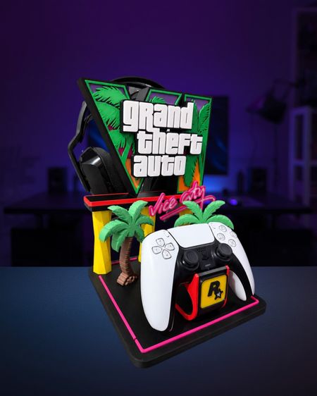 Foto de Stand para control PS5/Xbox y audífonos - GTA VI